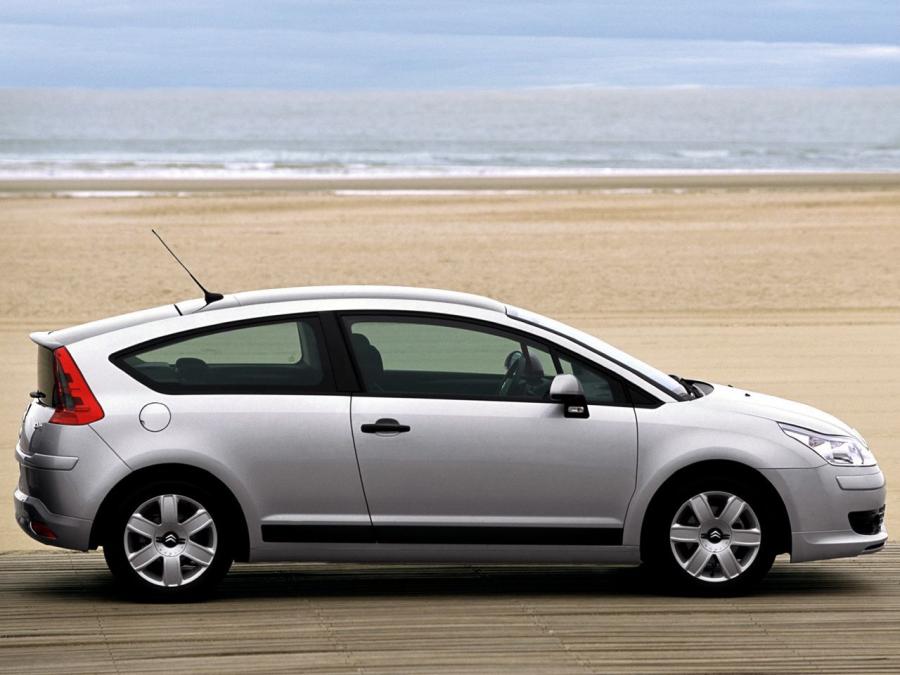  Citroen C4 Coupe 2004 года  (фото 4 из 16)